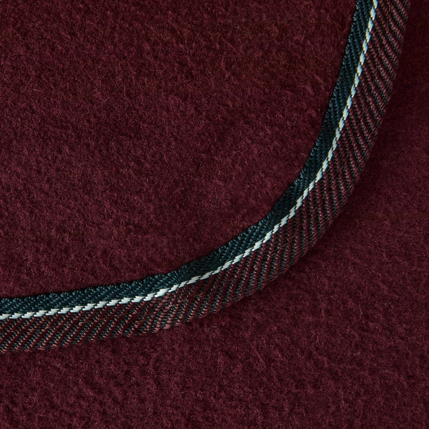 Horze Kiel Fleece Ausreitdecke – Bild 10