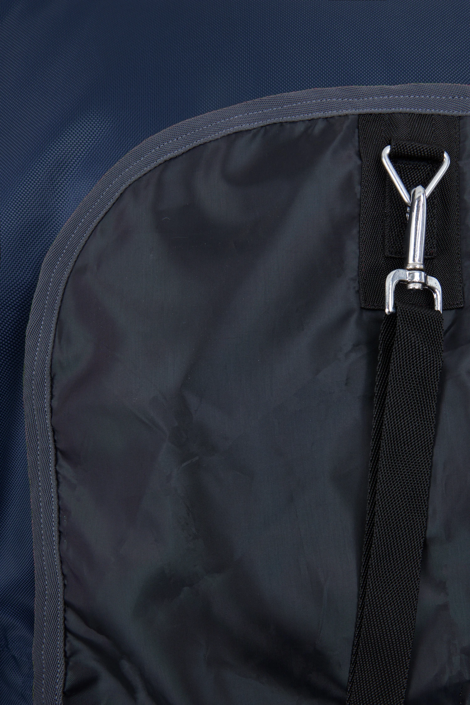 Horze 840D Regendecke, 200g – Bild 4