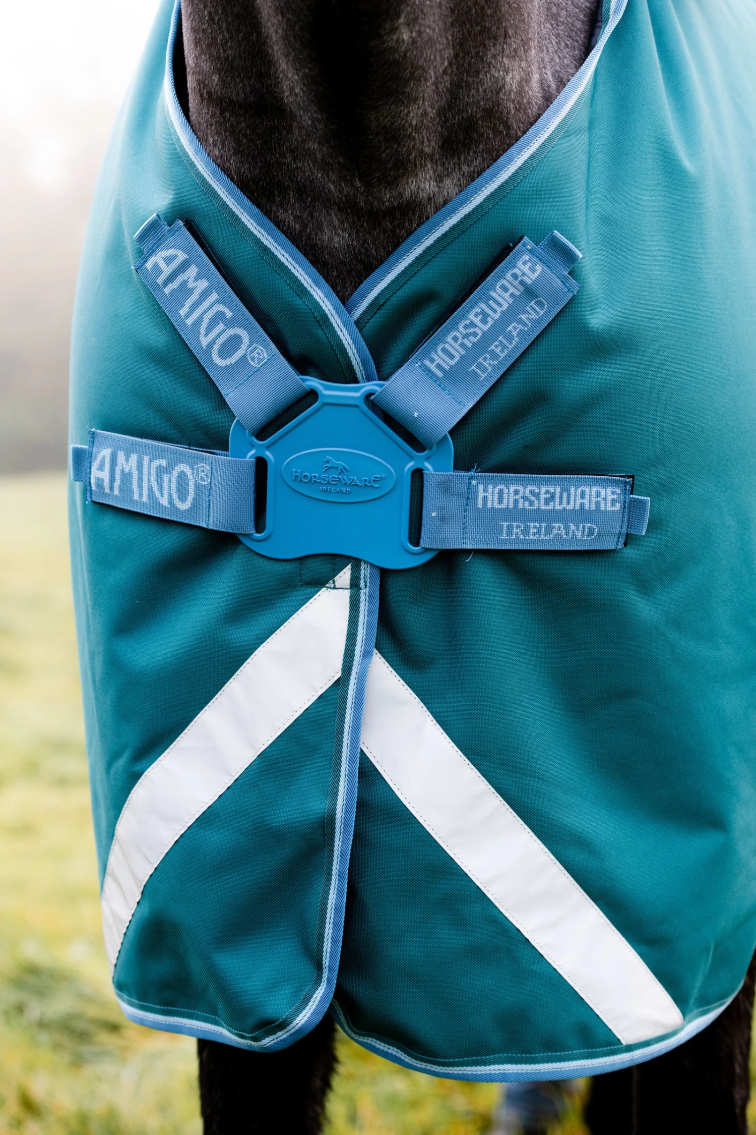 Horseware Amigo Bravo 12 Plus Regendecke Mit Abnehmbarem Halsteil, 100g – Bild 6