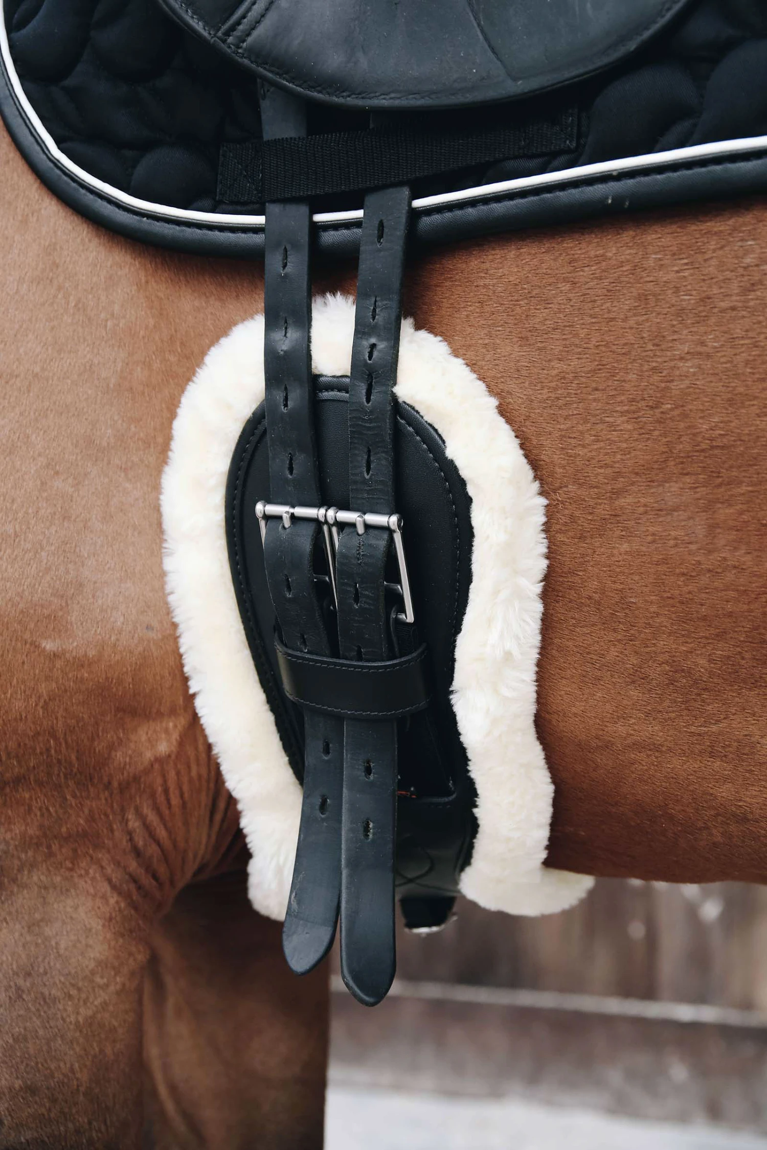 Kentucky Horsewear Lederkurzgurt Sheepskin Dressage – Bild 3