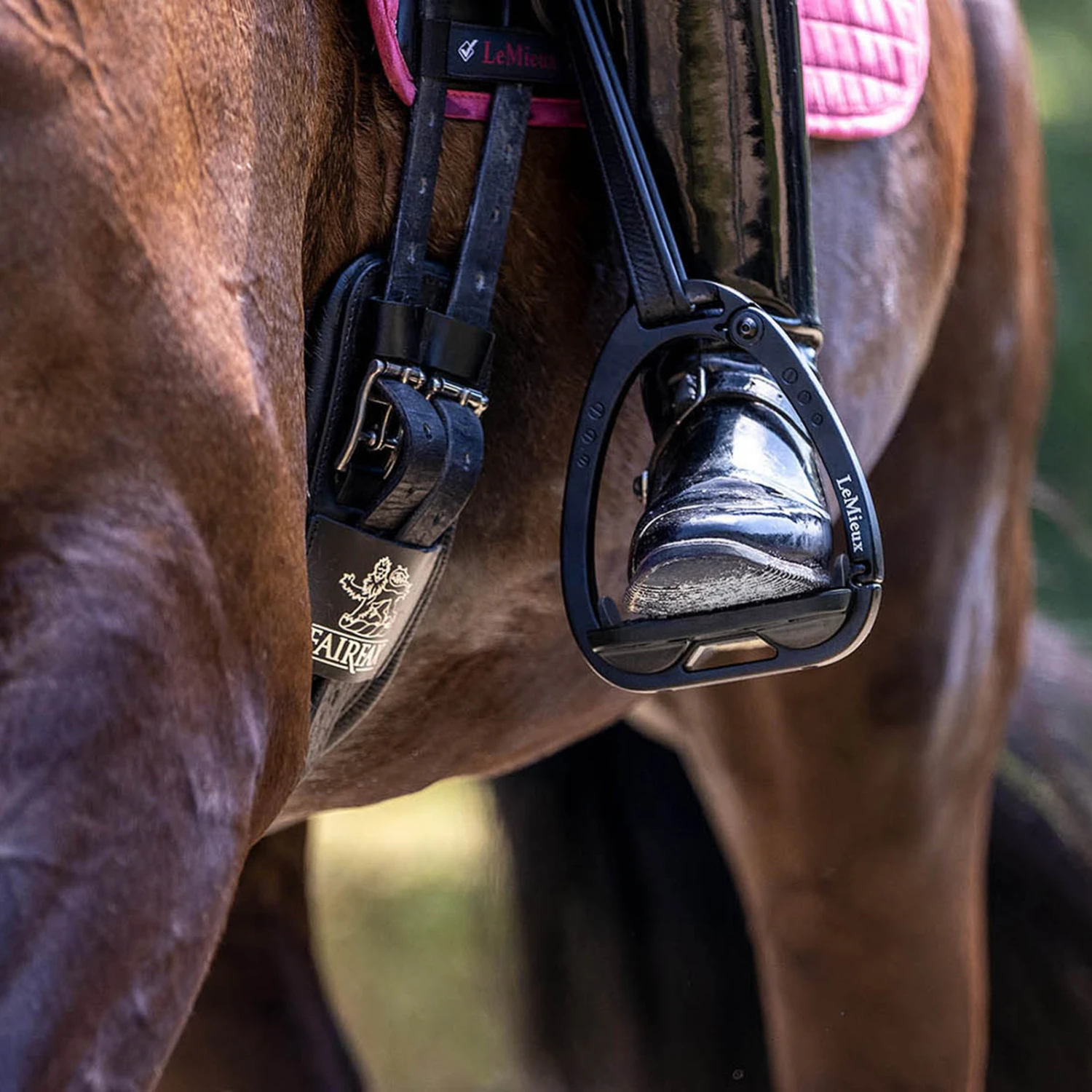 LeMieux Vector Balance Steigbügel – Bild 18