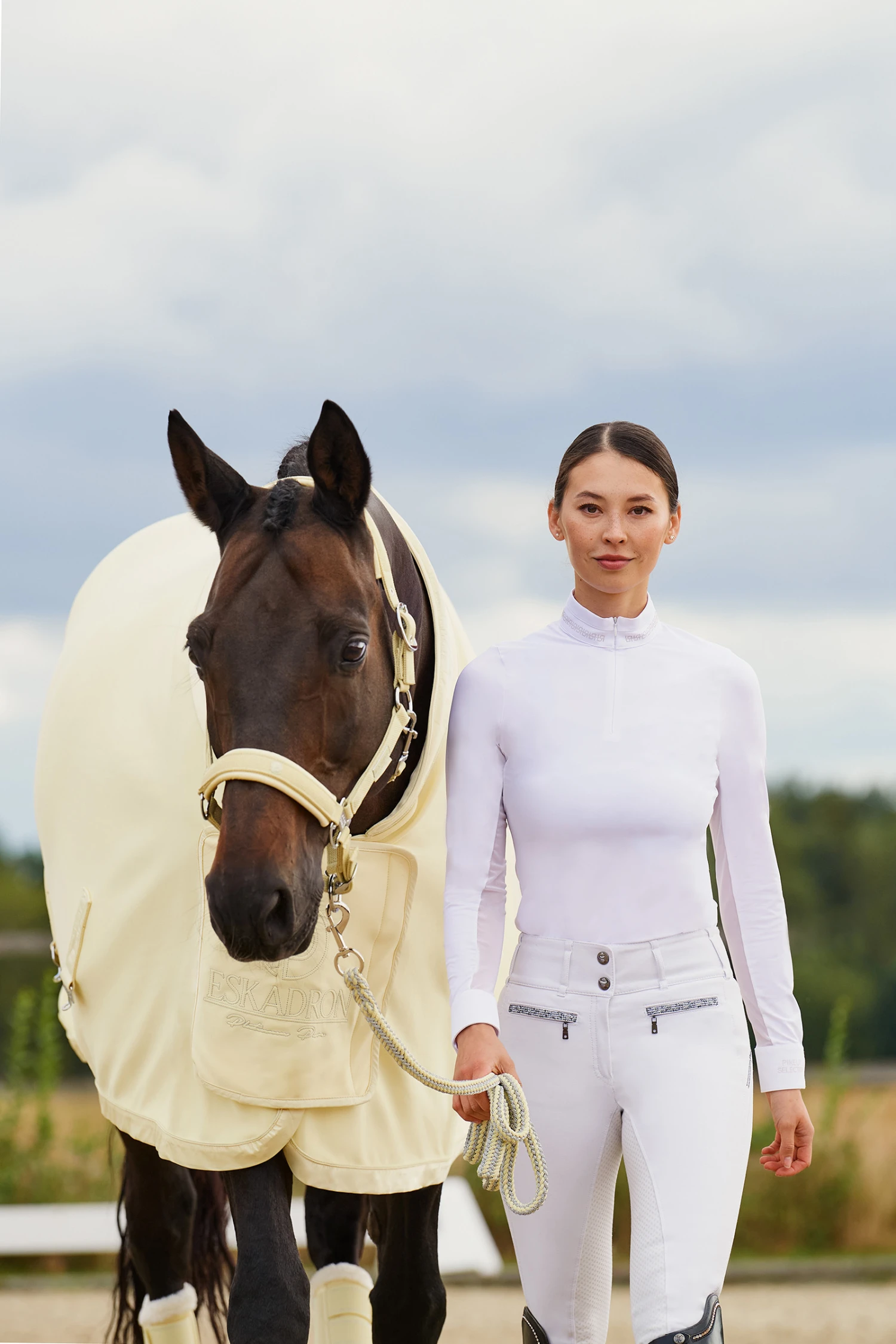 Eskadron Platinum Pure FS23 Double Pin Satin Halfter – Bild 3